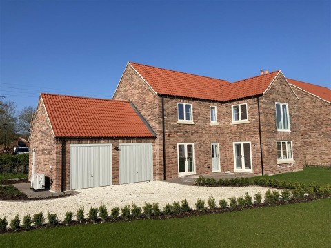 View Full Details for Carr Lane, Sutton-on-the-Forrest