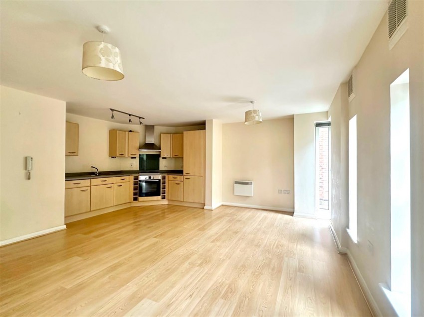 Images for Esrick House, Hospital Fields Road
