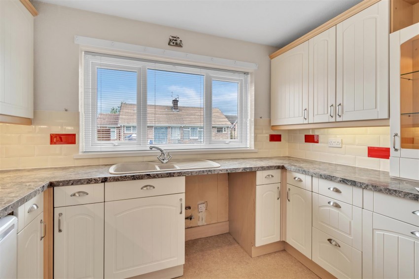 Images for Wordsworth Crescent, Woodthorpe