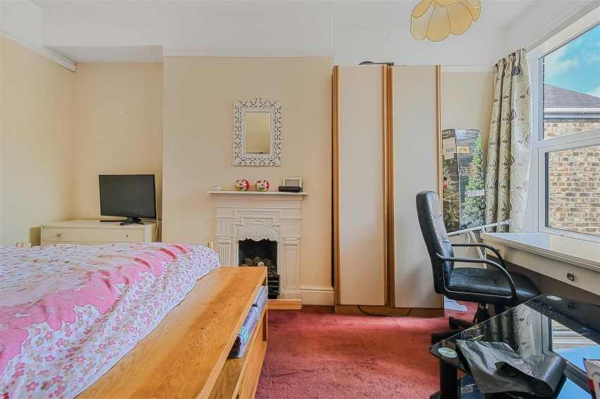 Images for Knavesmire Crescent, York