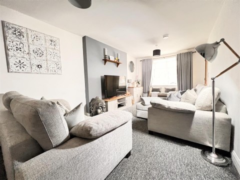 View Full Details for St. Marys Close, Wigginton