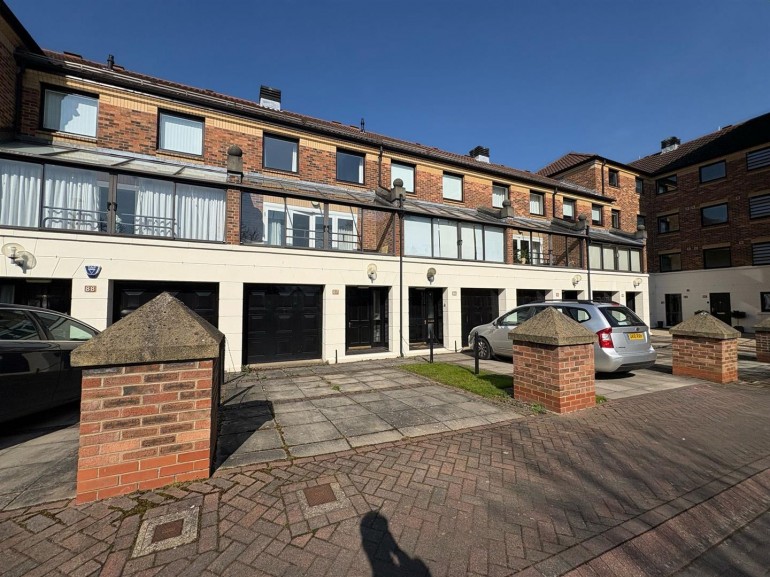 Postern Close, Clementhorpe