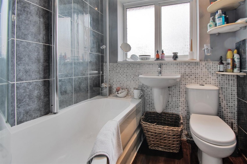 Images for Petercroft Lane, Dunnington