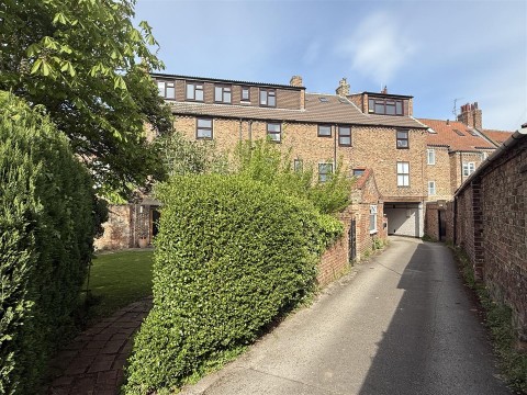 View Full Details for Long Street, Easingwold, York
