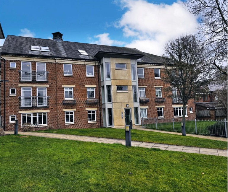 Fulford Place, Hospital Fields Road