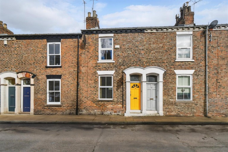 Cleveland Street, Holgate