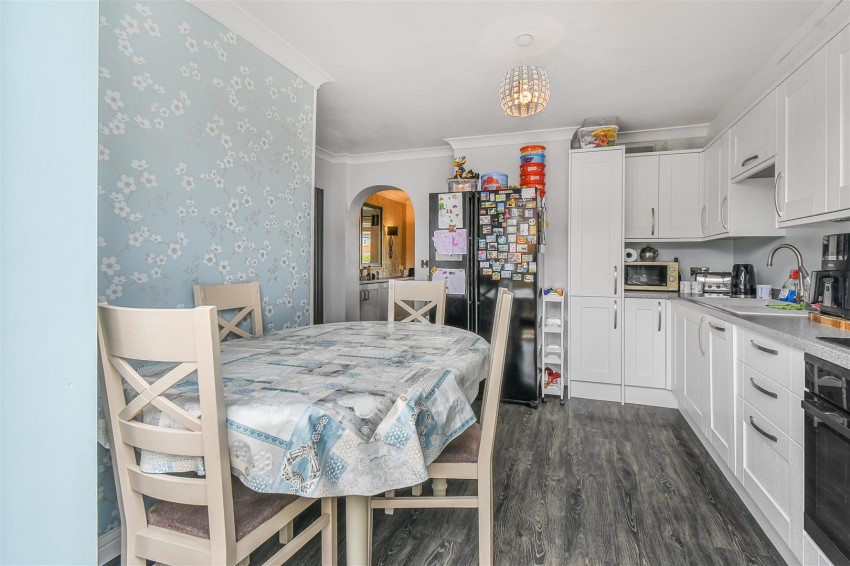 Images for Kingsway North, York
