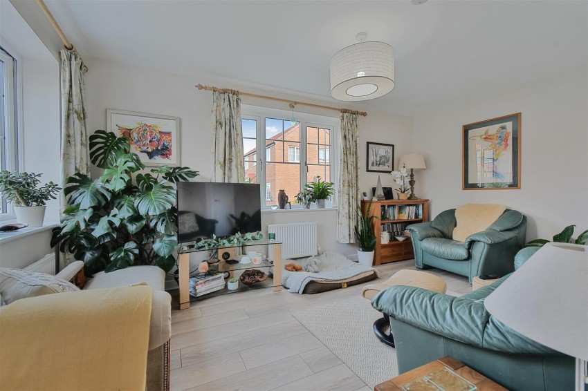 Images for Walnut Close, Easingwold