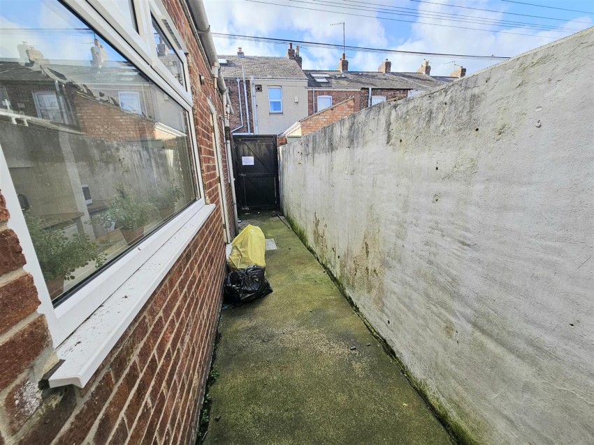Images for Kingsland Terrace, Leeman Road