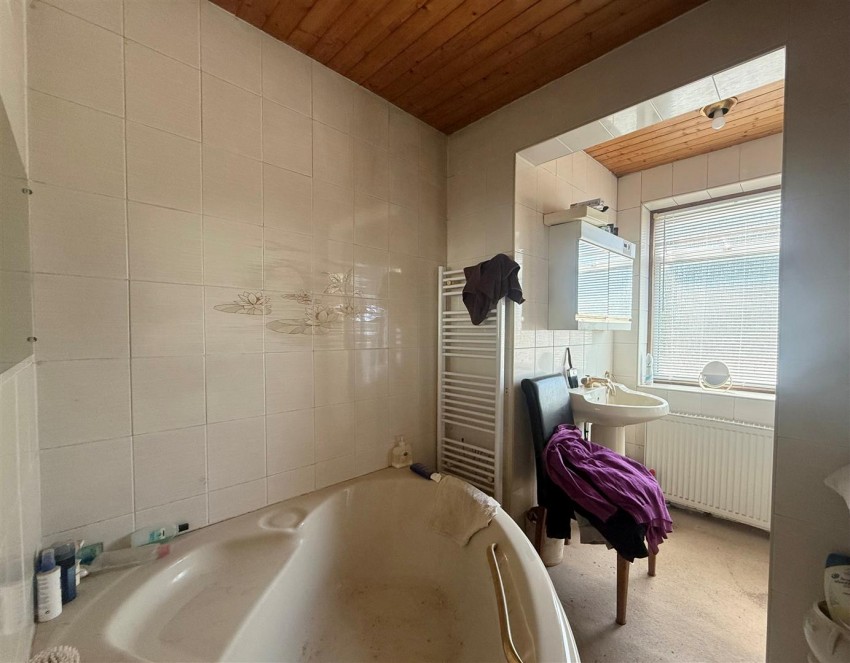 Images for Almsford Road, Acomb
