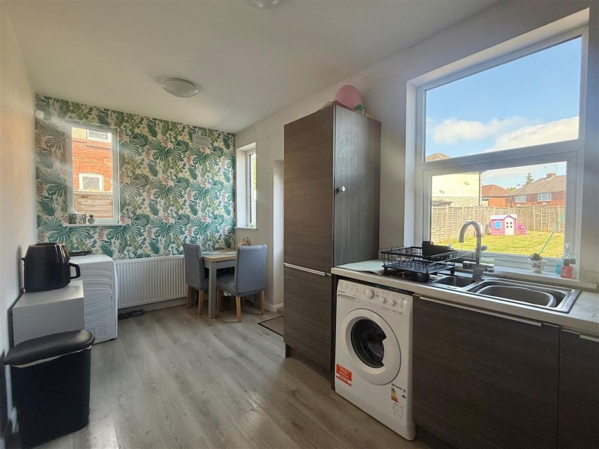 Images for Fifth Avenue, Heworth