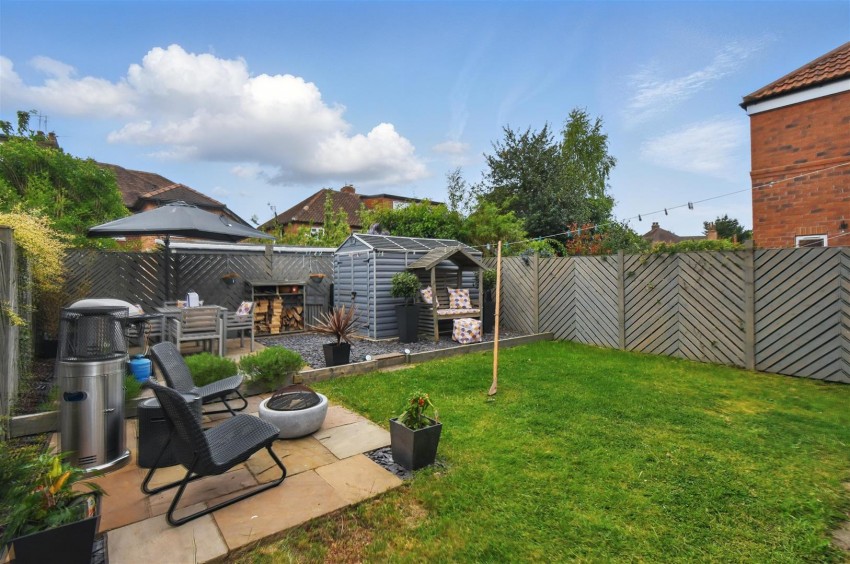 Images for White House Rise, Off Tadcaster Road