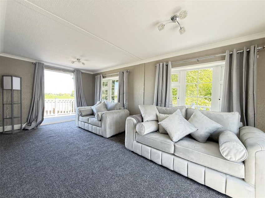 Images for Lower Dunsforth, York