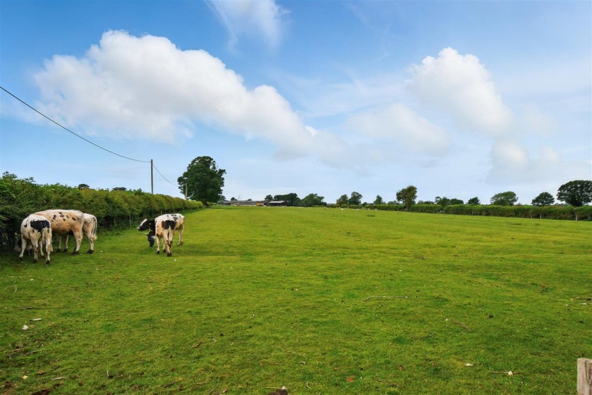 Images for Mill Lane, Acaster Malbis, York