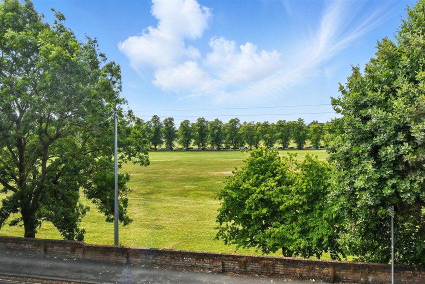 Images for Albemarle Road, York