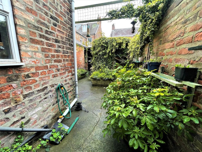 Images for Russell Street, South Bank