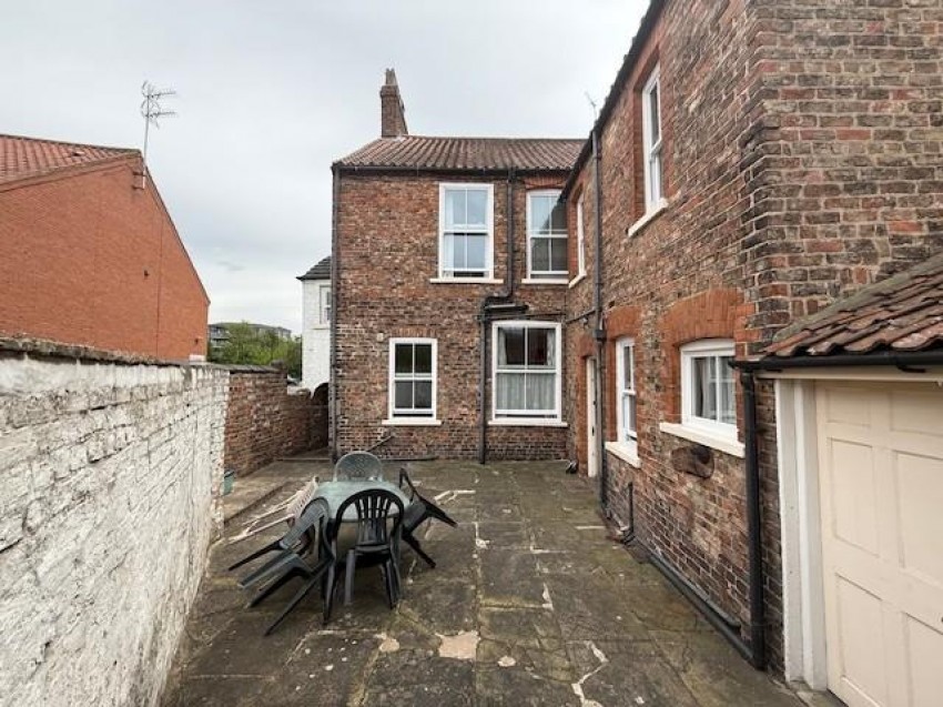 Images for 75 Monkgate, YORK