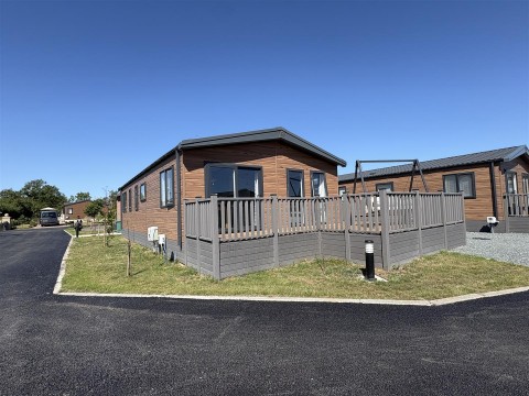 View Full Details for Oakwood Retreat Country Park, Newton On Derwent, York