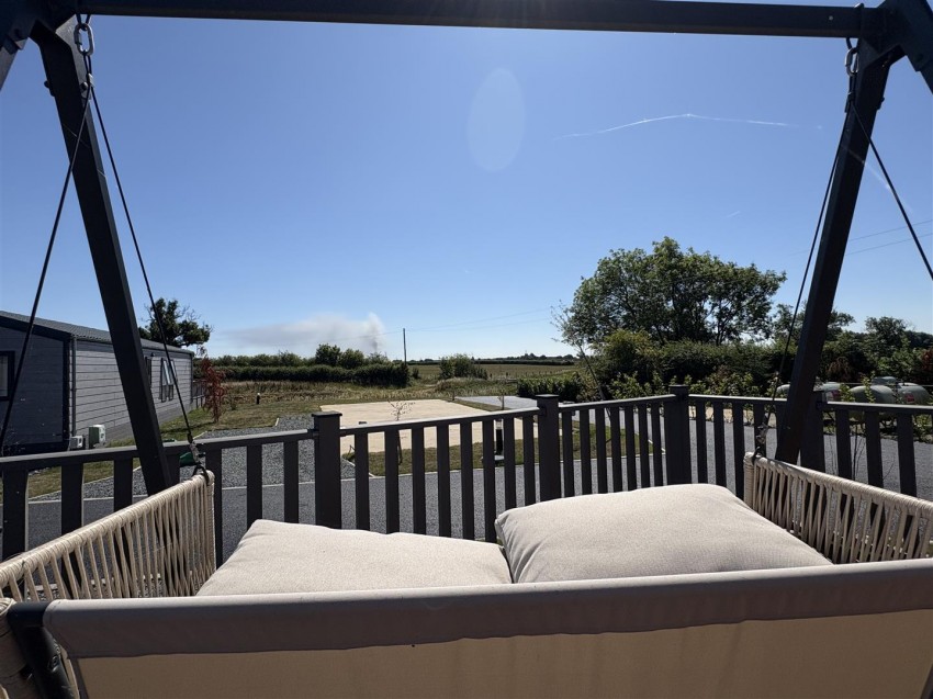 Images for Oakwood Retreat Country Park, Newton On Derwent, York