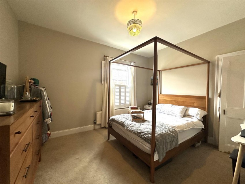 Images for 13 Gray Street, York