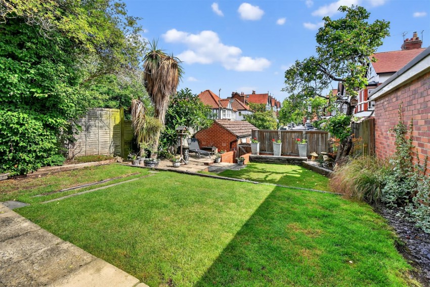 Images for Greencliffe Drive, York