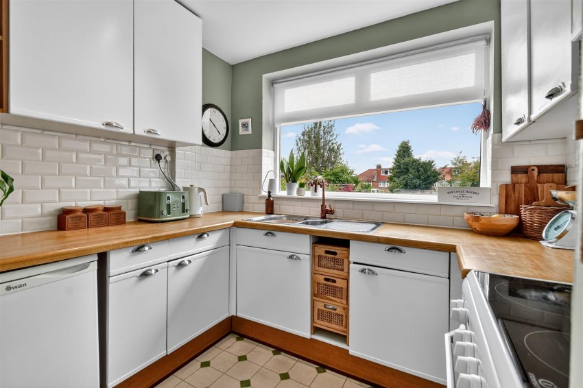 Images for Windmill Rise, York