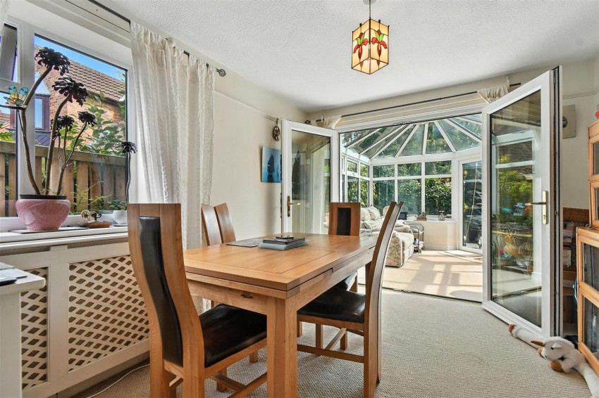 Images for Dunroyal Close, Helperby, York