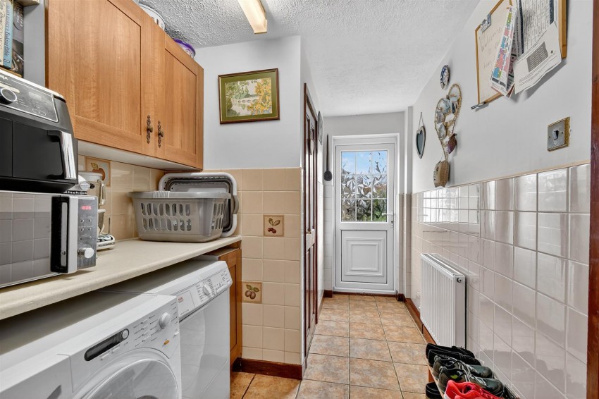 Images for Linton Woods Lane, Linton On Ouse, York