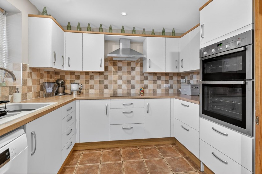 Images for Gatenby Garth, Easingwold, York