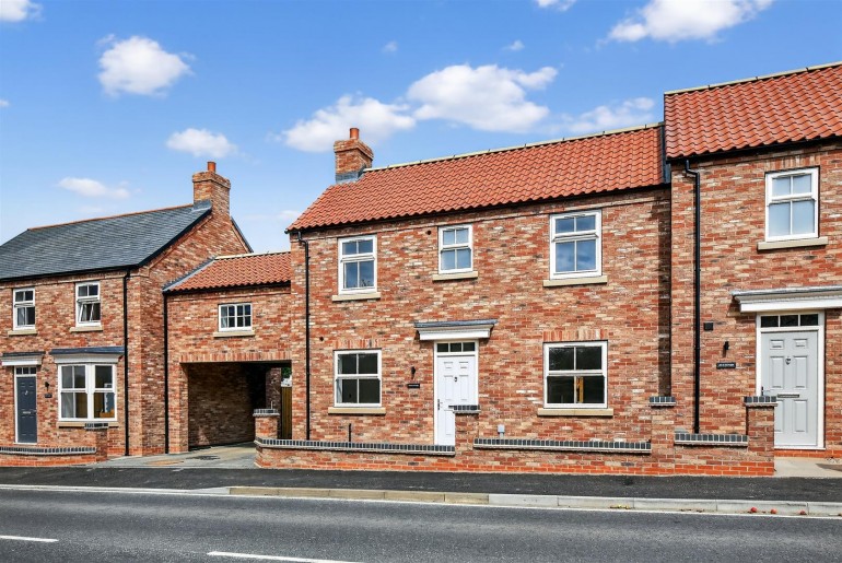 Thirsk Road, Easingwold, York
