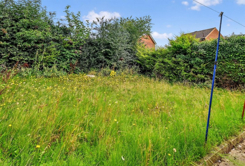 Images for Stonefield Avenue, Easingwold, York