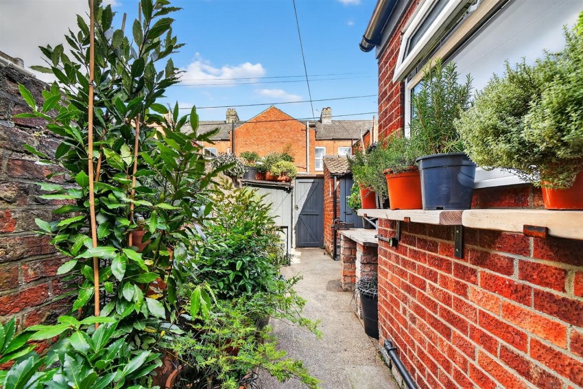 Images for 74 Gladstone Street, Acomb