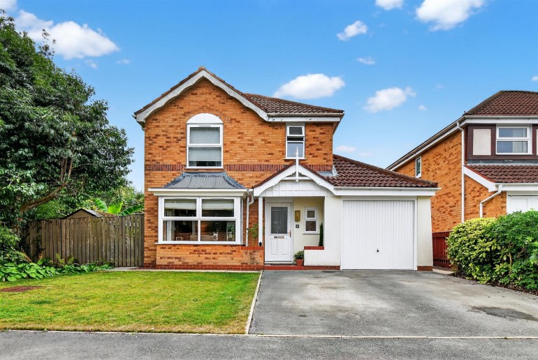 Dovecot Close, Wheldrake, York