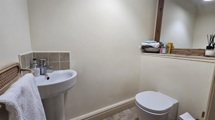 Images for Flaxton