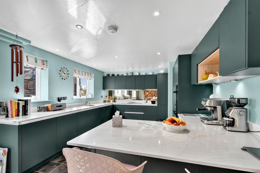 Images for The Avenue, York