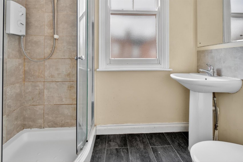 Images for Cameron Grove, York