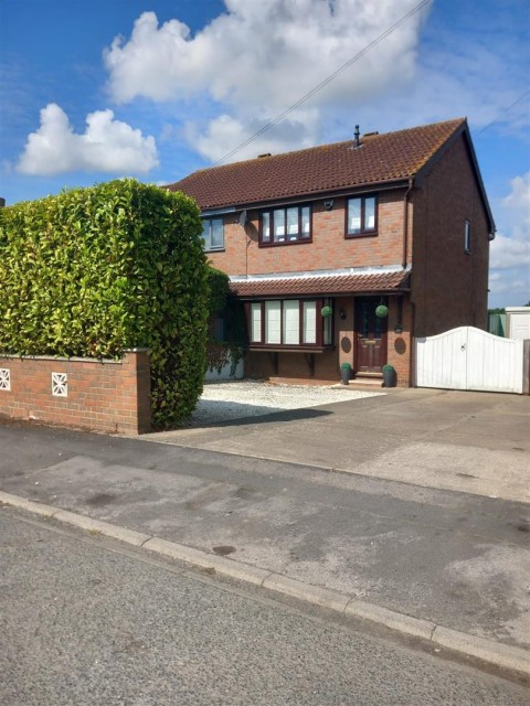 View Full Details for Park Avenue, Barlow, Selby