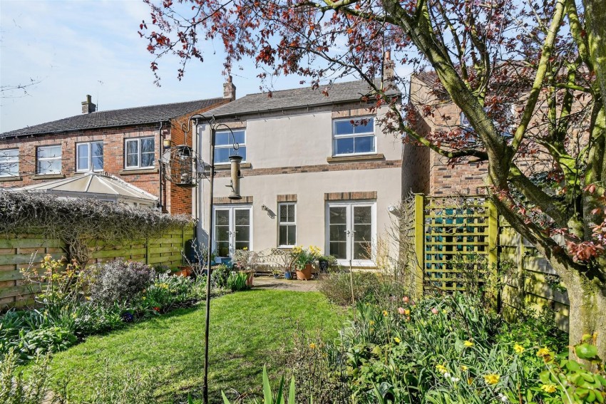 Images for Sadlers Court, Alne, York