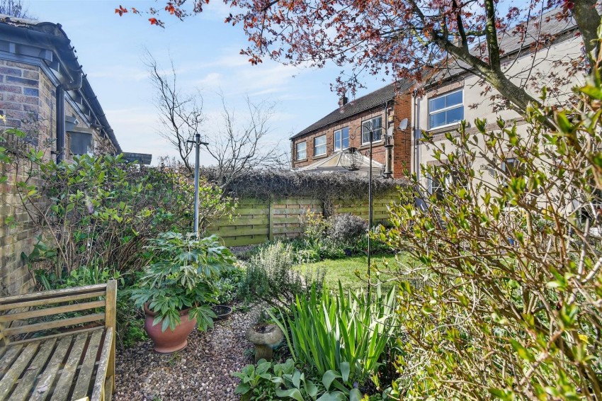 Images for Sadlers Court, Alne, York