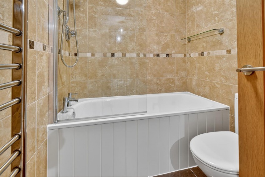 Images for Sadlers Court, Alne, York