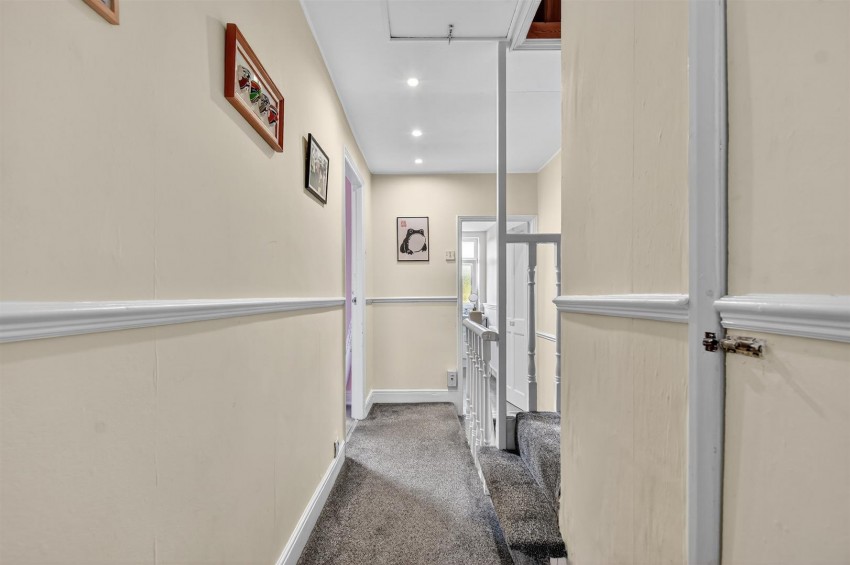 Images for 35 Cromer Street, York