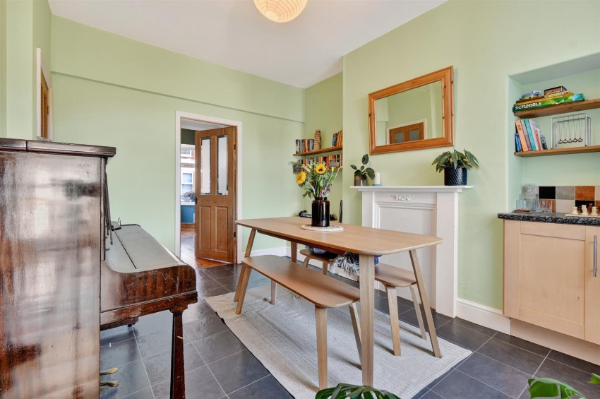 Images for 35 Cromer Street, York