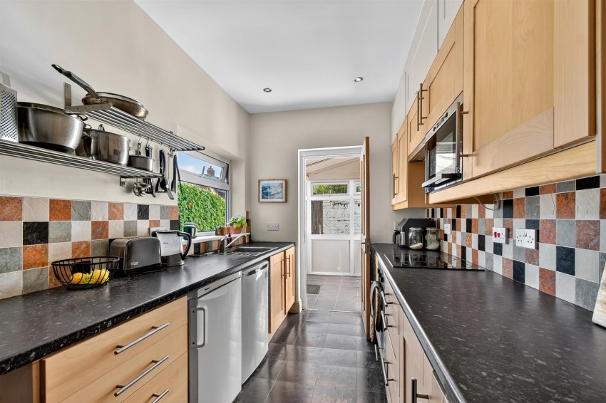 Images for 35 Cromer Street, York