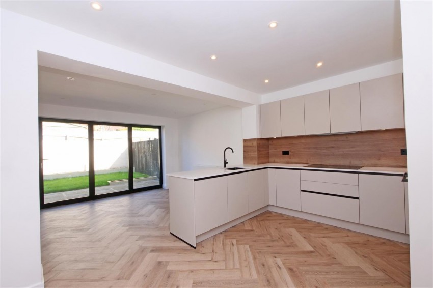 Images for Meadowfields Drive, York