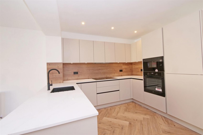 Images for Meadowfields Drive, York