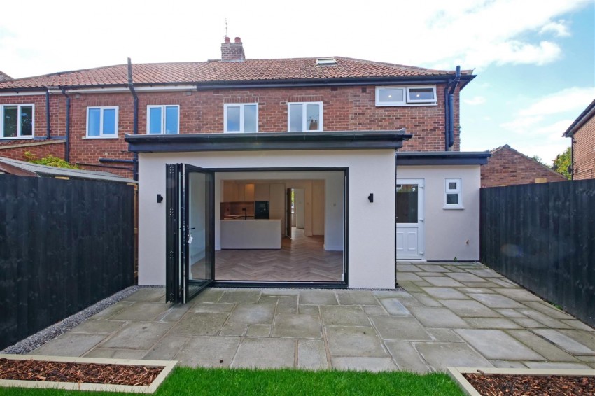 Images for Meadowfields Drive, York