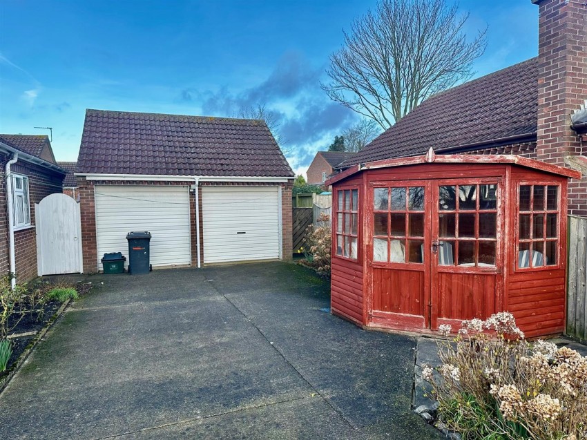 Images for Back Lane South, Wheldrake, York