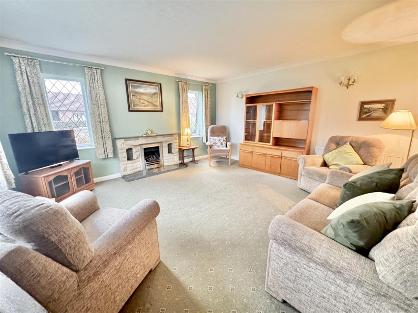 Images for Back Lane South, Wheldrake, York