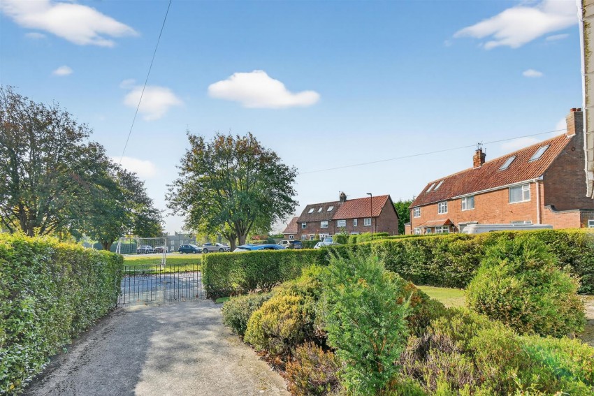 Images for Manor Drive, Dunnington, York