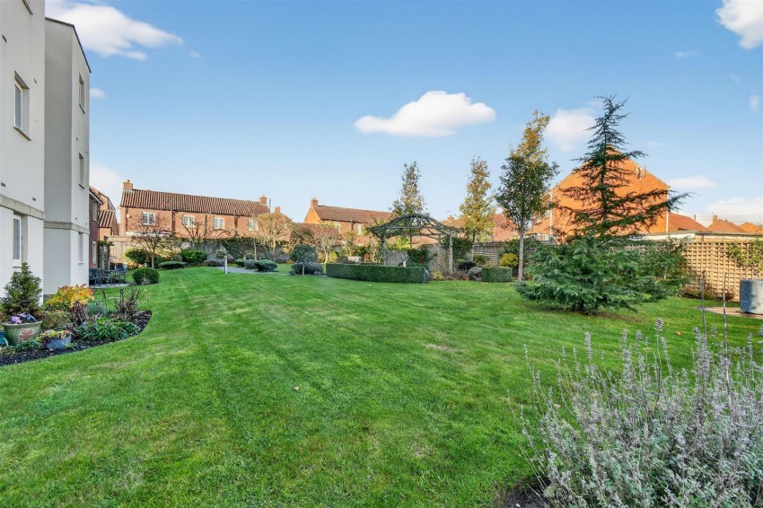 Images for Stillington Road, Easingwold, York